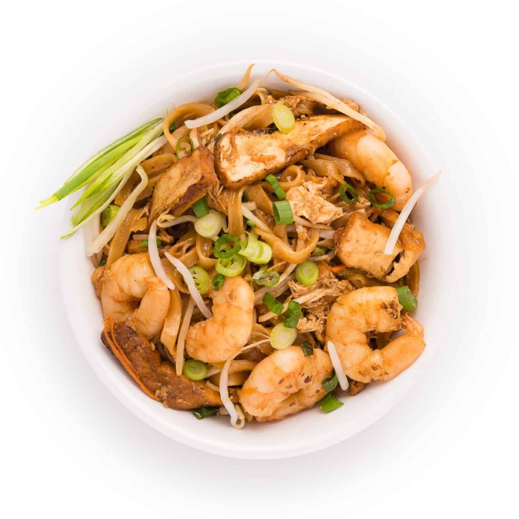 Pad Thai Noodle with Shrimp and Tofu